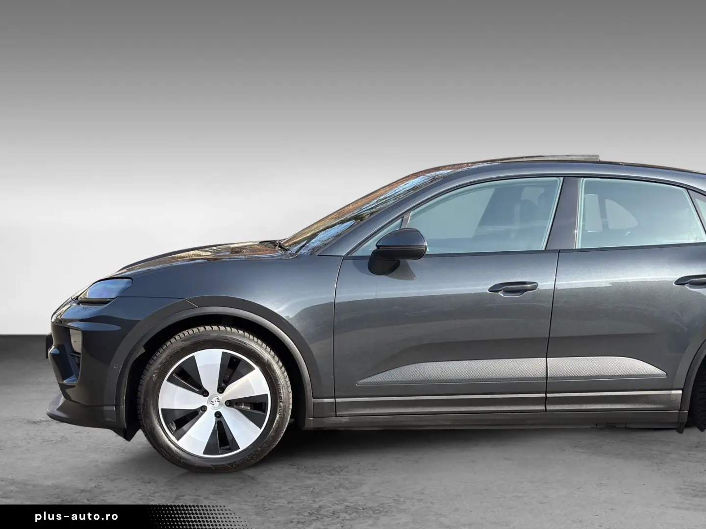 PORSCHE Macan 4 Bose Pano Volleder