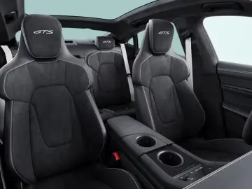 PORSCHE Taycan GTS Sport Chrono Panoramadach