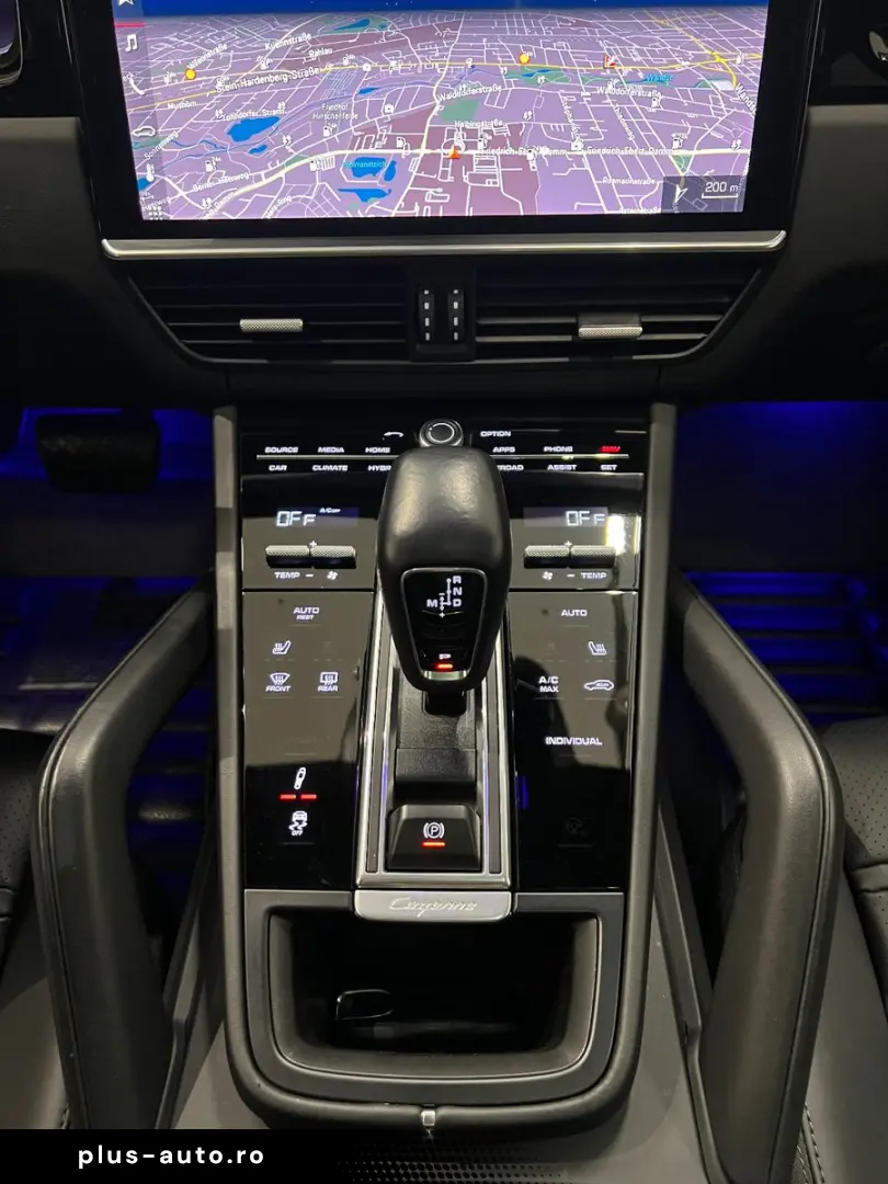 PORSCHE Cayenne E-Hybrid HUD SOFT LUFT MEMORY PANO BOSE