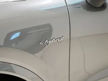 PORSCHE Cayenne E-Hybrid HUD SOFT LUFT MEMORY PANO BOSE