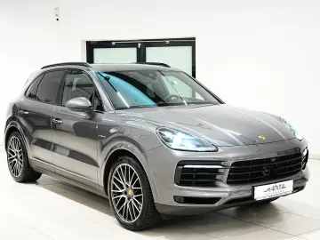 PORSCHE Cayenne E-Hybrid HUD SOFT LUFT MEMORY PANO BOSE
