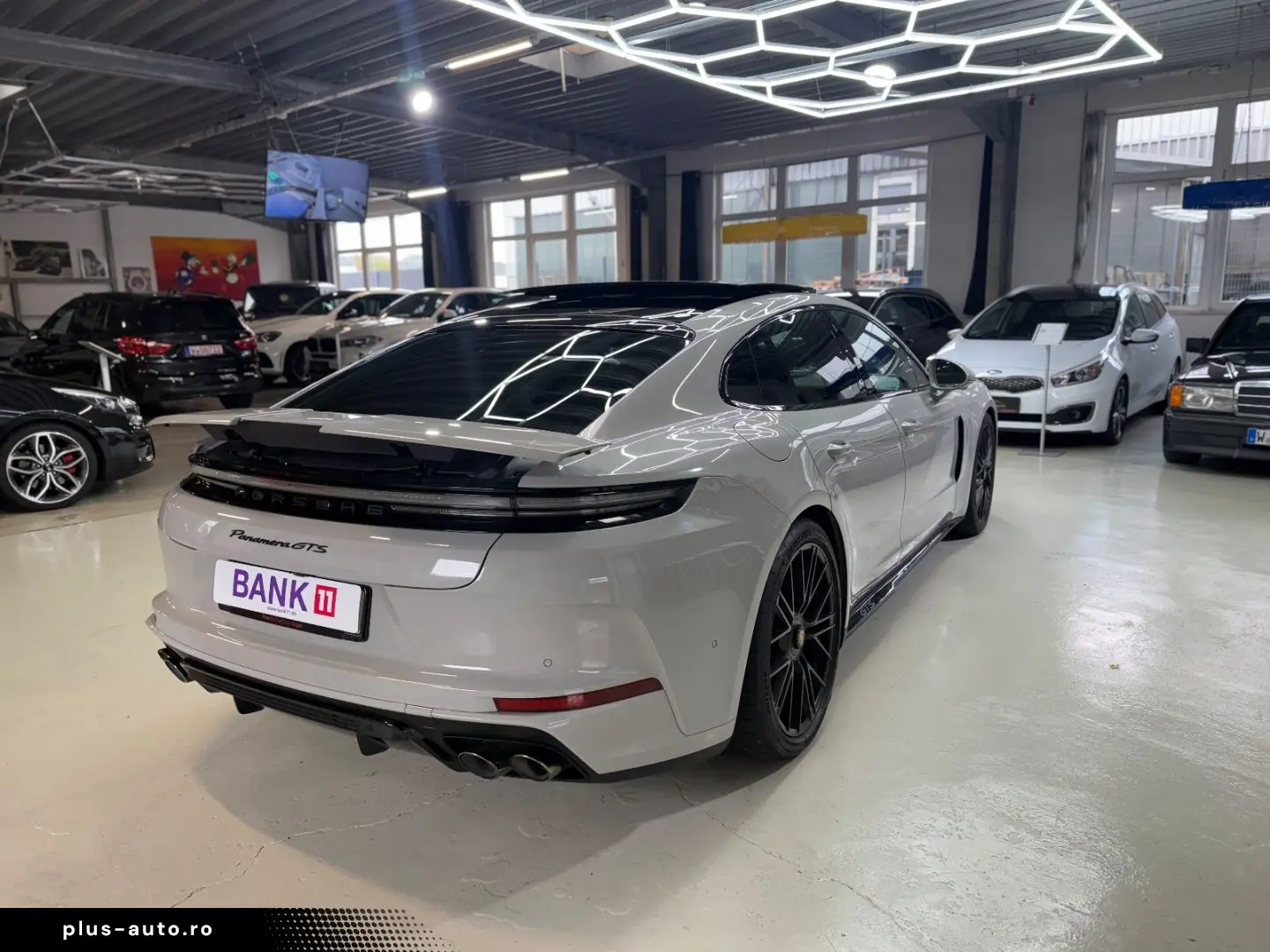 PORSCHE Panamera GTS Lift PPF SportAGA Design