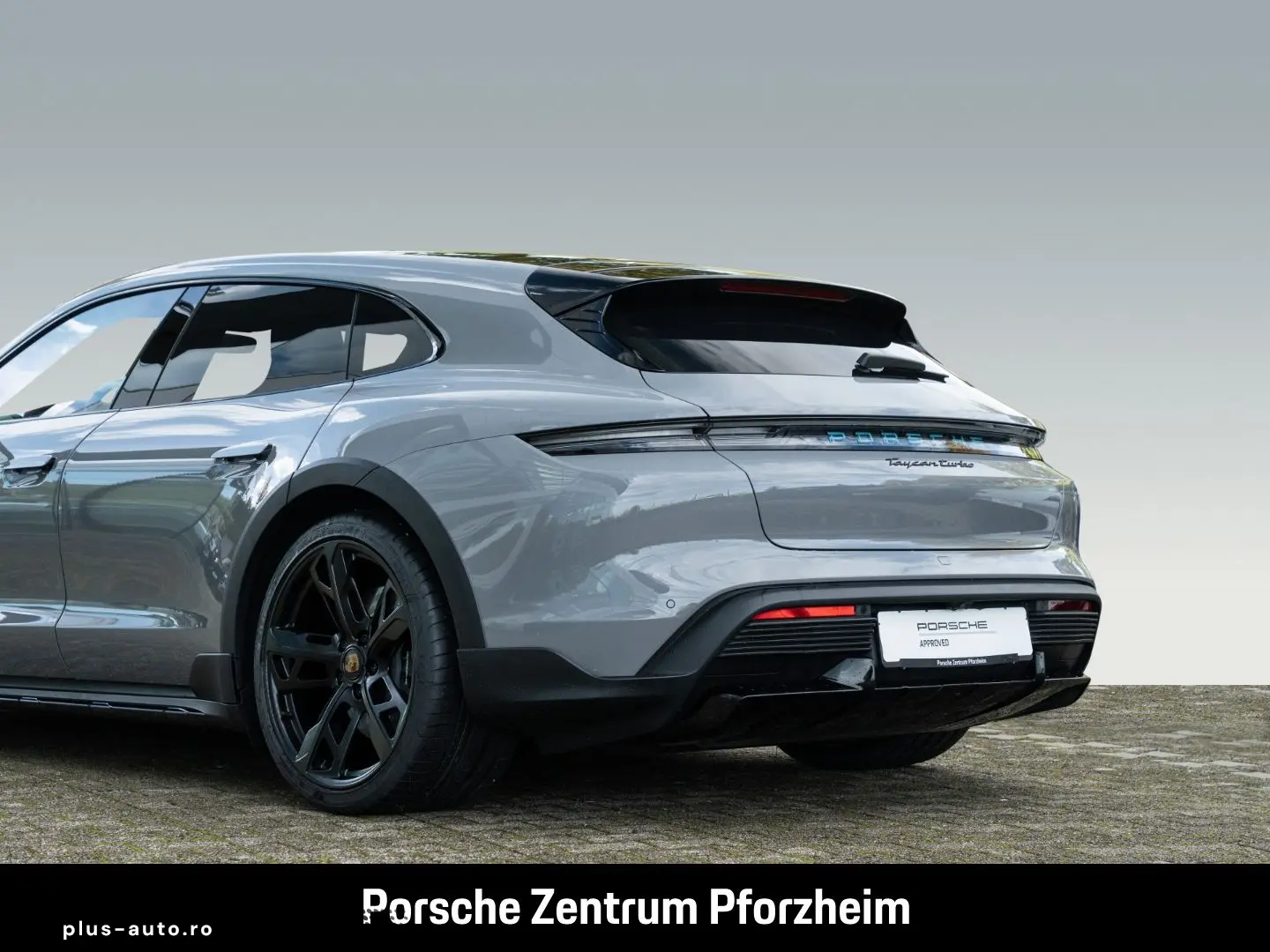 PORSCHE Taycan Turbo Cross Turismo HA-Lenkung InnoDrive