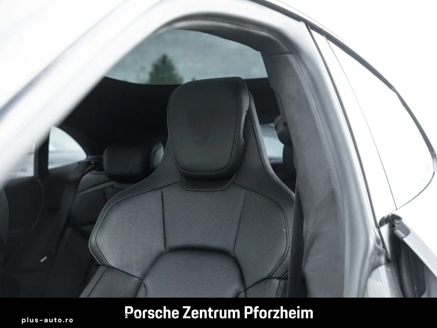 PORSCHE Taycan Turbo Cross Turismo HA-Lenkung InnoDrive