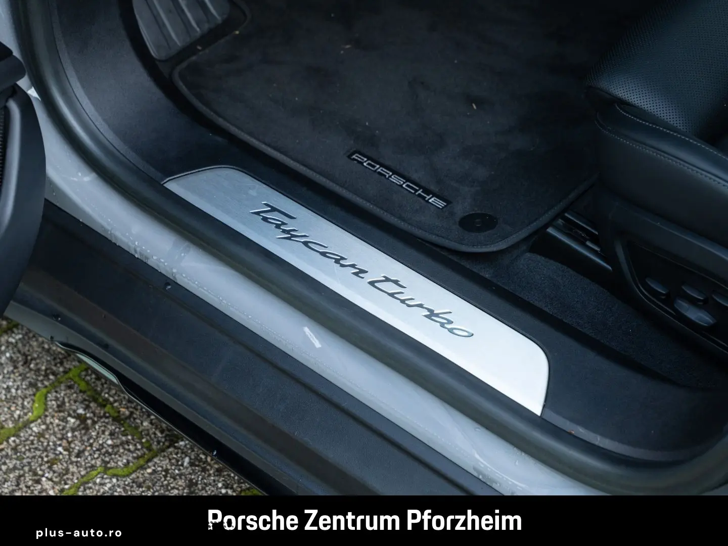 PORSCHE Taycan Turbo Cross Turismo HA-Lenkung InnoDrive