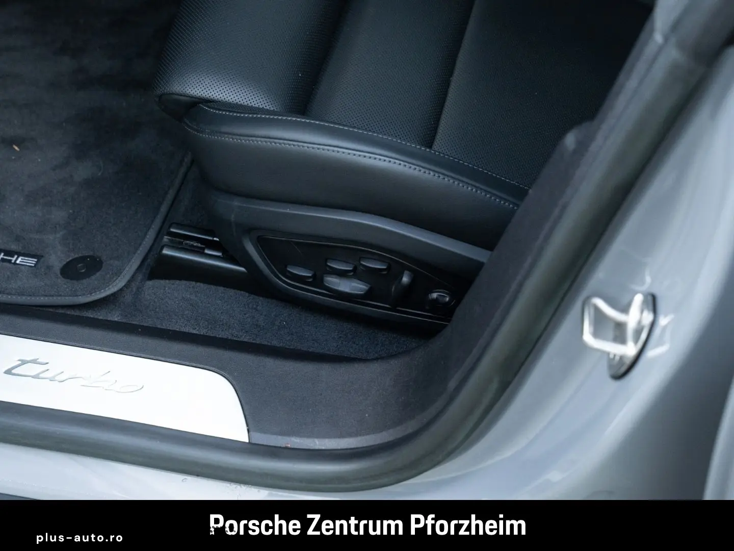 PORSCHE Taycan Turbo Cross Turismo HA-Lenkung InnoDrive