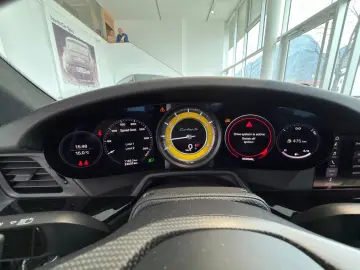 PORSCHE 992 Turbo S Coupe Sportdesignpaket