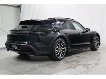 PORSCHE Taycan Cross Turismo 4S Bose Head-up Kamera
