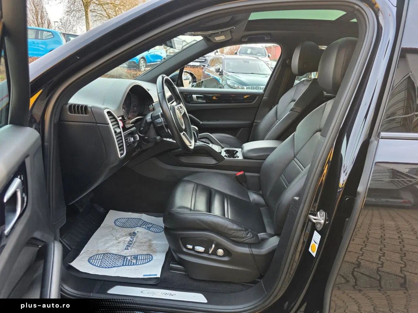 PORSCHE Cayenne E-Hybrid Panaroma HUD LED