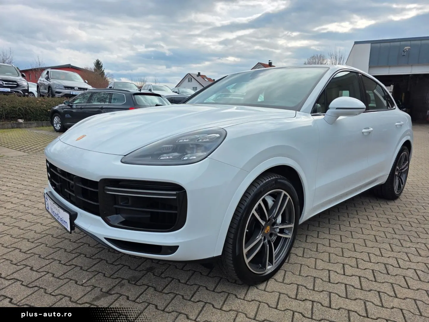 PORSCHE Cayenne Coupe Turbo HuD Inno Matrix Panorama
