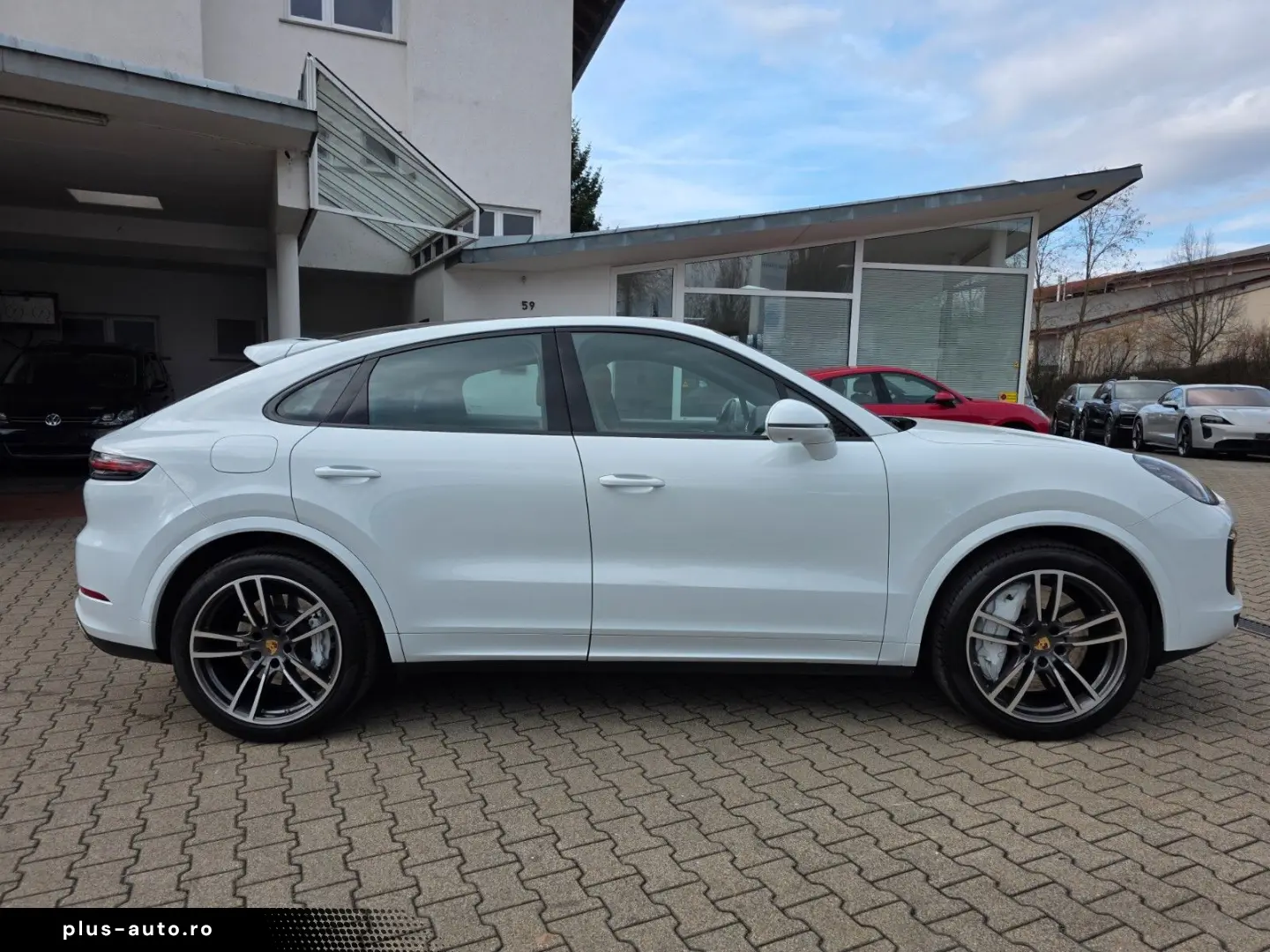 PORSCHE Cayenne Coupe Turbo HuD Inno Matrix Panorama