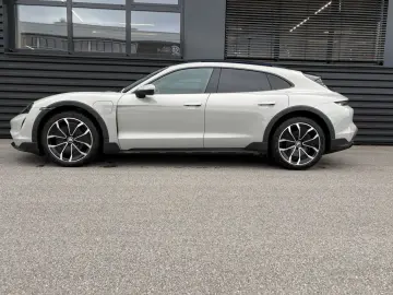 PORSCHE Taycan Cross Turismo 4-PANO-INNO-HEAD UP