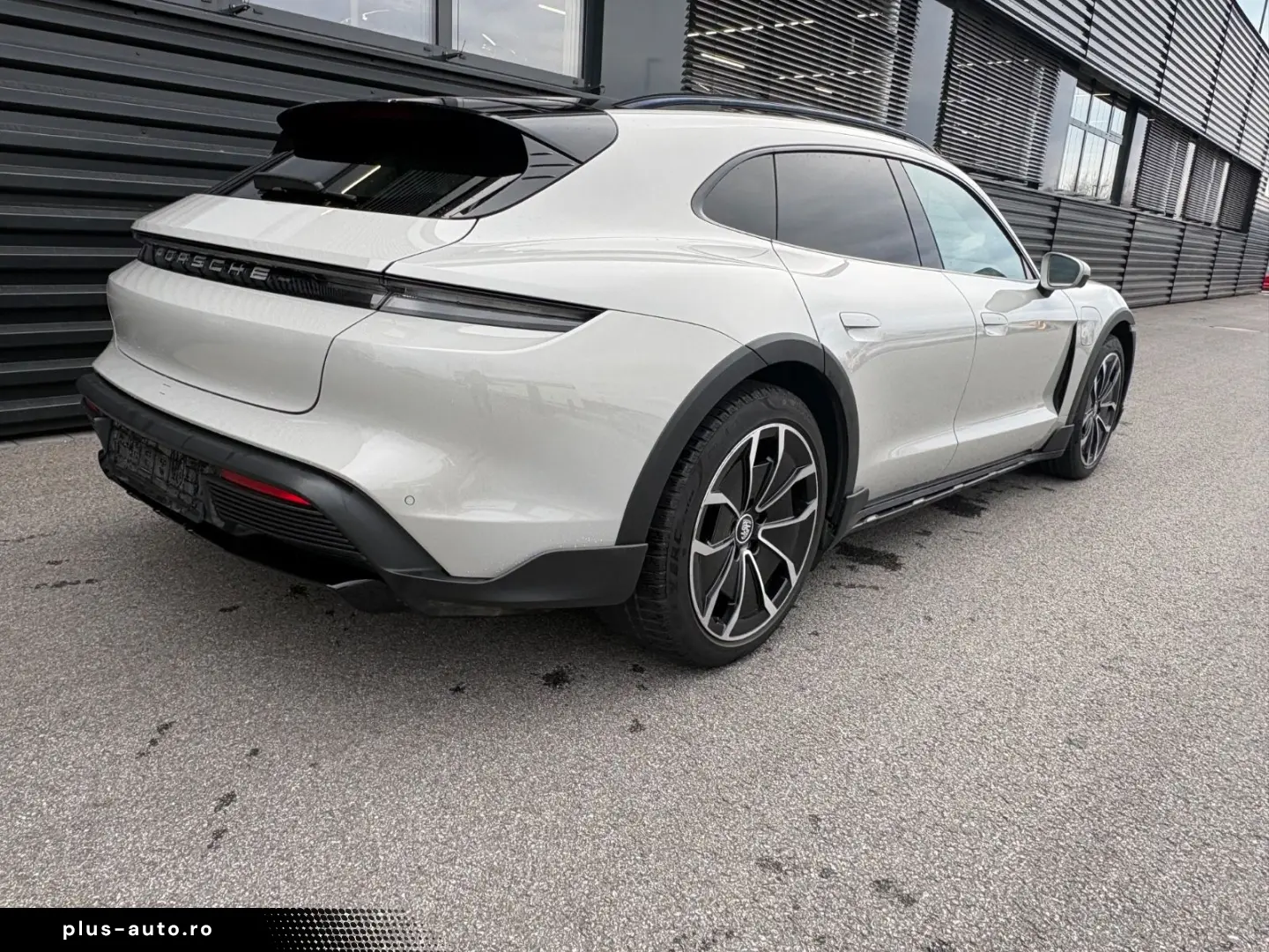 PORSCHE Taycan Cross Turismo 4-PANO-INNO-HEAD UP