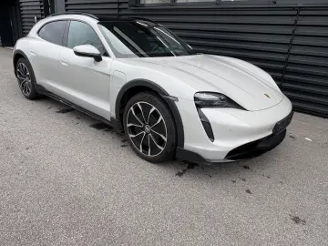 PORSCHE Taycan Cross Turismo 4-PANO-INNO-HEAD UP