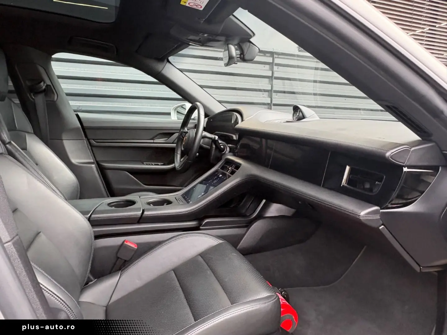 PORSCHE Taycan Cross Turismo 4-PANO-INNO-HEAD UP