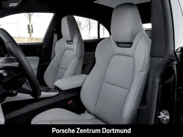 PORSCHE Macan 4 BOSE Surround-View Panorama LED-Matrix