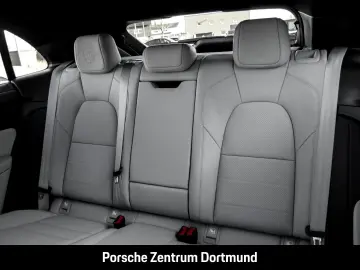 PORSCHE Macan 4 BOSE Surround-View Panorama LED-Matrix