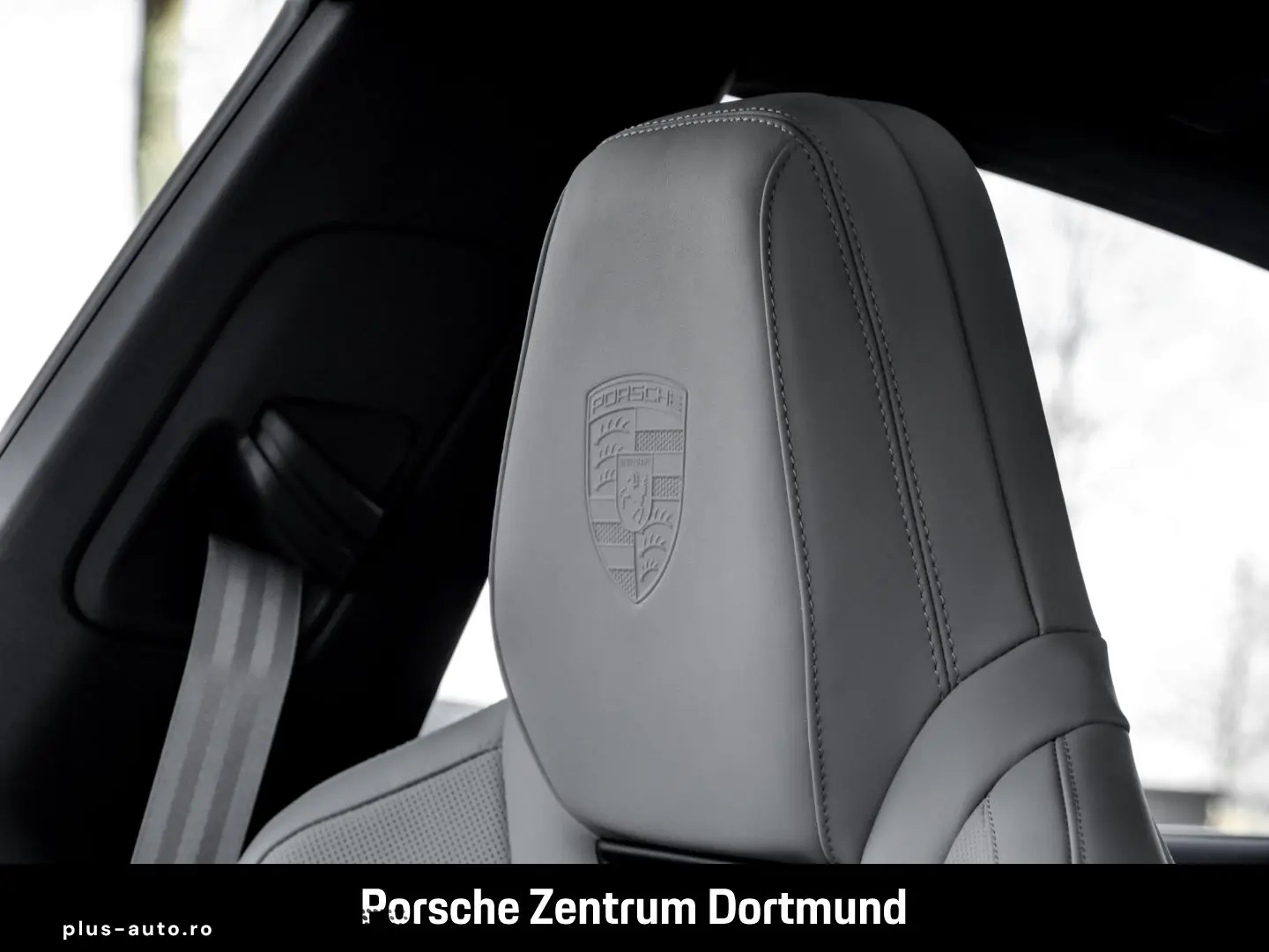 PORSCHE Macan 4 BOSE Surround-View Panorama LED-Matrix