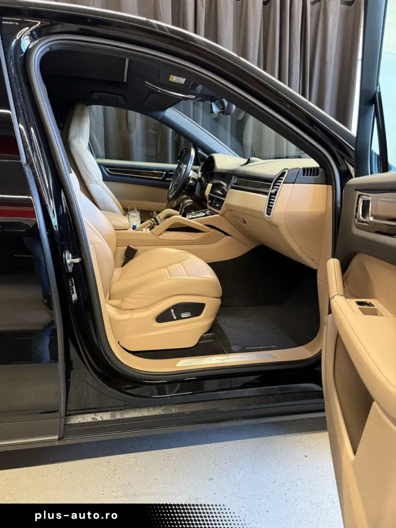 PORSCHE Cayenne Coupe  Leder  21´  Bose