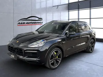 PORSCHE Cayenne E-Hybrid SPORT-DESIGN MATRIX-LED