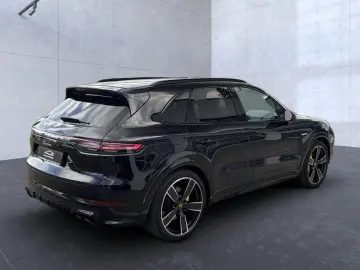 PORSCHE Cayenne E-Hybrid SPORT-DESIGN MATRIX-LED
