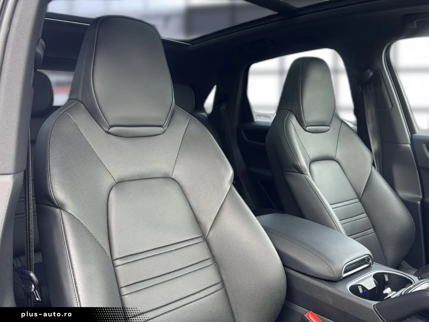 PORSCHE Cayenne E-Hybrid SPORT-DESIGN MATRIX-LED