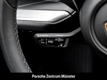 PORSCHE Cayenne S E-Hybrid Coupe HA-Lenkung InnoDrive