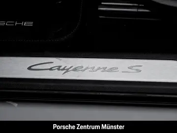 PORSCHE Cayenne S E-Hybrid Coupe HA-Lenkung InnoDrive