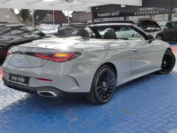MERCEDES-BENZ CLE 300 AMG 4M Cabriolet 360 Kam Assis&hellip;
