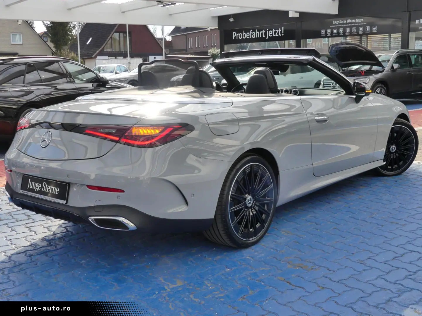 MERCEDES-BENZ CLE 300 AMG 4M Cabriolet 360 Kam Assis&hellip;