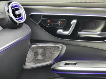 MERCEDES-BENZ CLE 300 AMG 4M Cabriolet 360 Kam Assis&hellip;