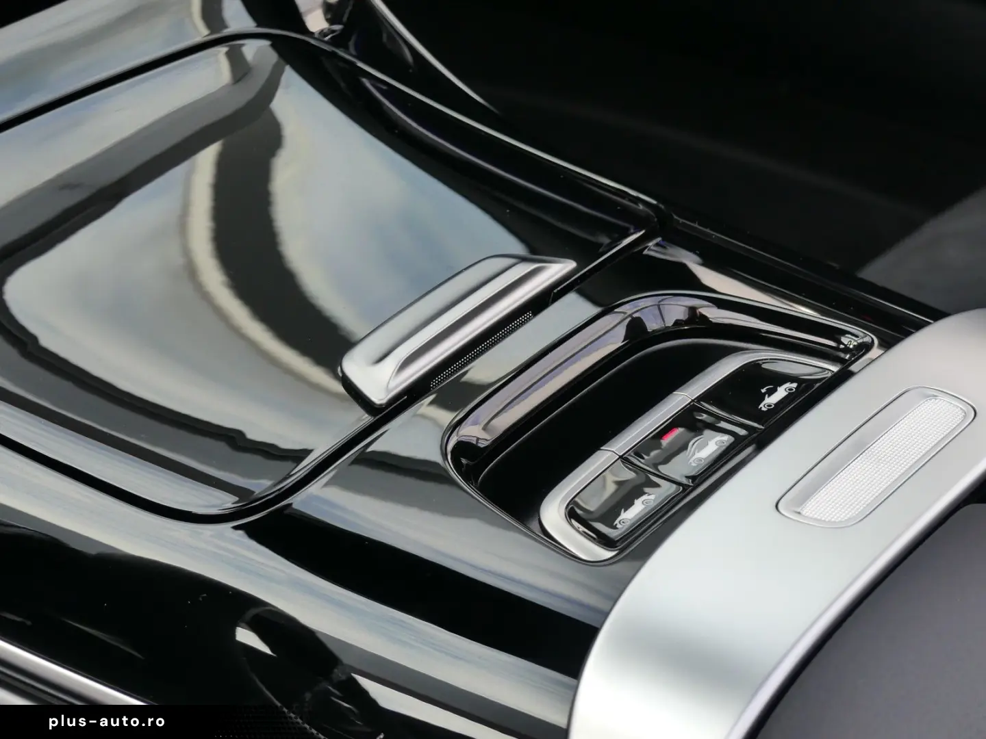 MERCEDES-BENZ CLE 300 AMG 4M Cabriolet 360 Kam Assis&hellip;