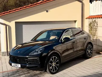 PORSCHE Cayenne Coupe E-Hybrid ACC APPROVED