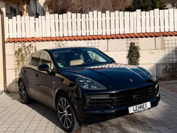 PORSCHE Cayenne Coupe E-Hybrid ACC APPROVED