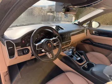 PORSCHE Cayenne Coupe E-Hybrid ACC APPROVED
