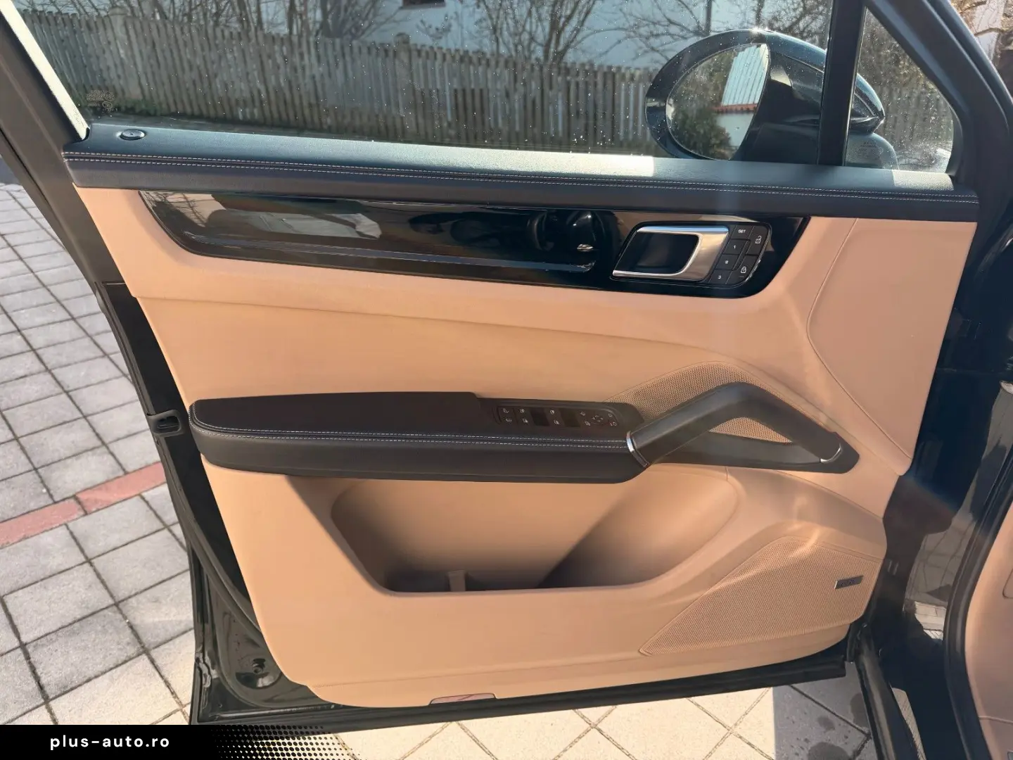 PORSCHE Cayenne Coupe E-Hybrid ACC APPROVED