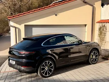 PORSCHE Cayenne Coupe E-Hybrid ACC APPROVED