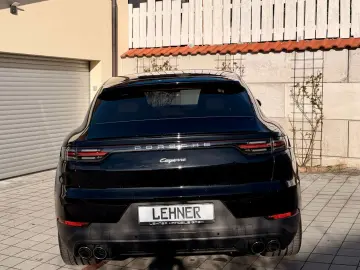 PORSCHE Cayenne Coupe E-Hybrid ACC APPROVED