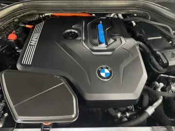 BMW X3 xDrive30e MSp Memory M Seats Panoramic Keyless HUD