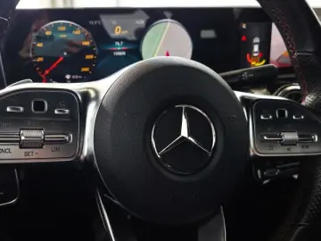 MERCEDES CLA CLA 200 d DCT