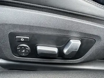 BMW 840i xDrive Coupé    DrivingAssProf. 360  Laser