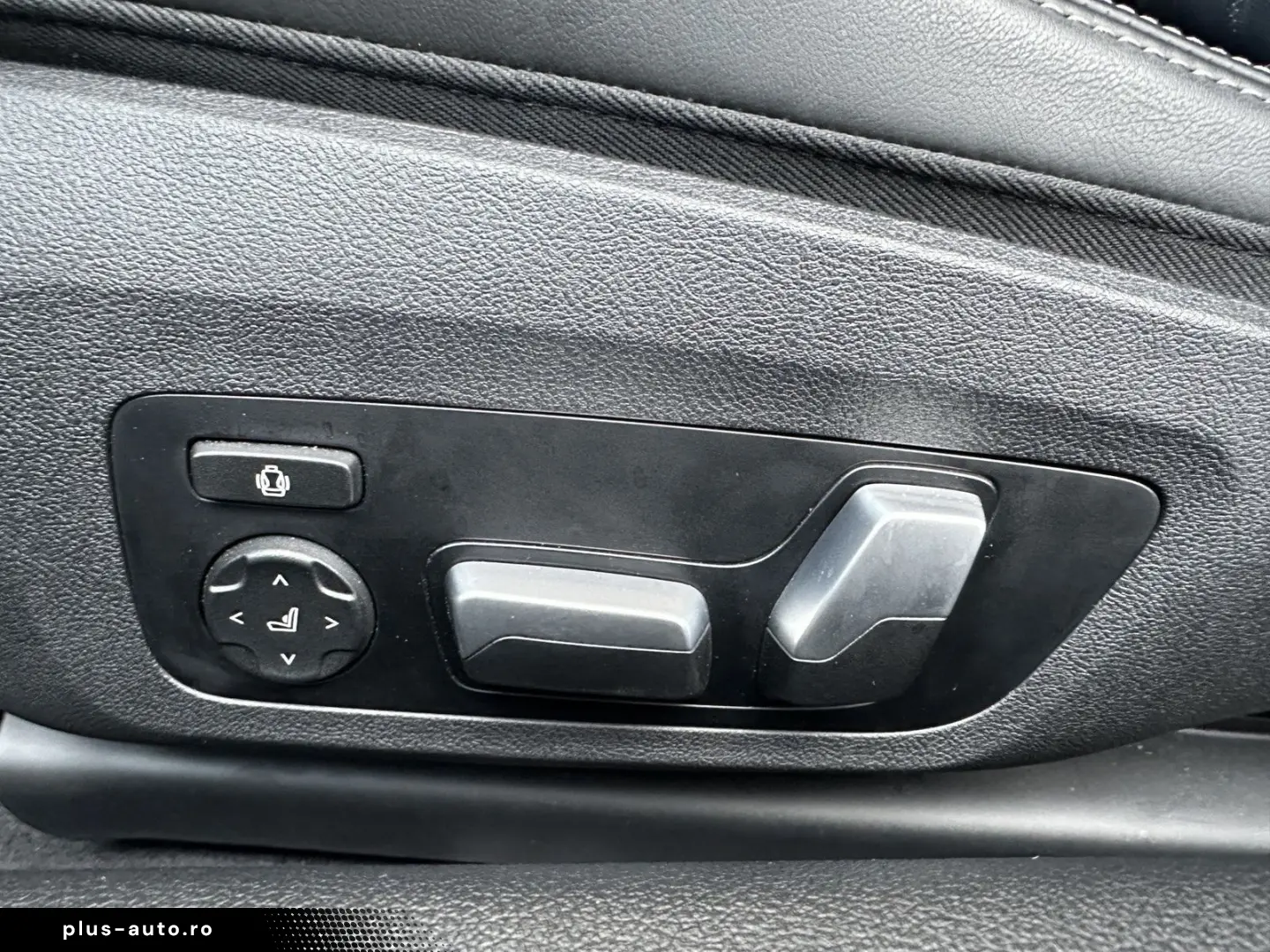 BMW 840i xDrive Coupé    DrivingAssProf. 360  Laser