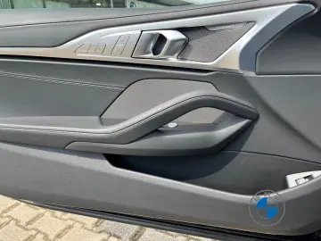BMW M850i xDrive Coupe DA Prof. HUD PA  Sitzlüft DAB
