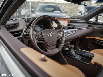 Lexus Seria ES 300h Business Edition