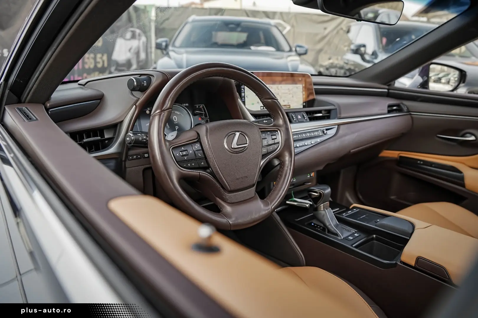 Lexus Seria ES 300h Business Edition