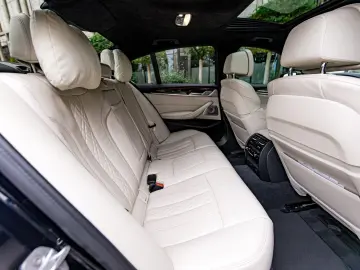 BMW Seria 5 540i xDrive