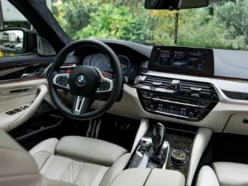 BMW Seria 5 540i xDrive