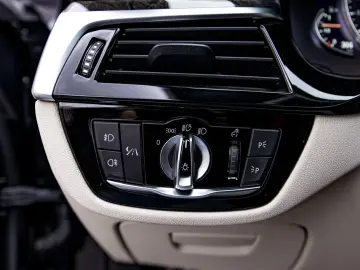 BMW Seria 5 540i xDrive