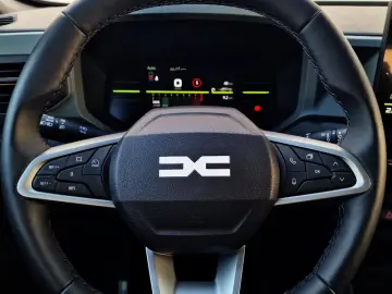 DACIA DUSTER 1.2 TCe MHEV 130CP Extreme 4X4