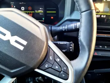 DACIA DUSTER 1.2 TCe MHEV 130CP Extreme 4X4